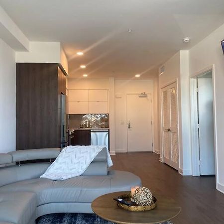 Relax On Wilshire With A View Appartement Los Angeles Buitenkant foto
